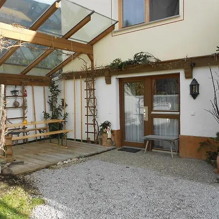 Appartments Hofer * 斯达姆